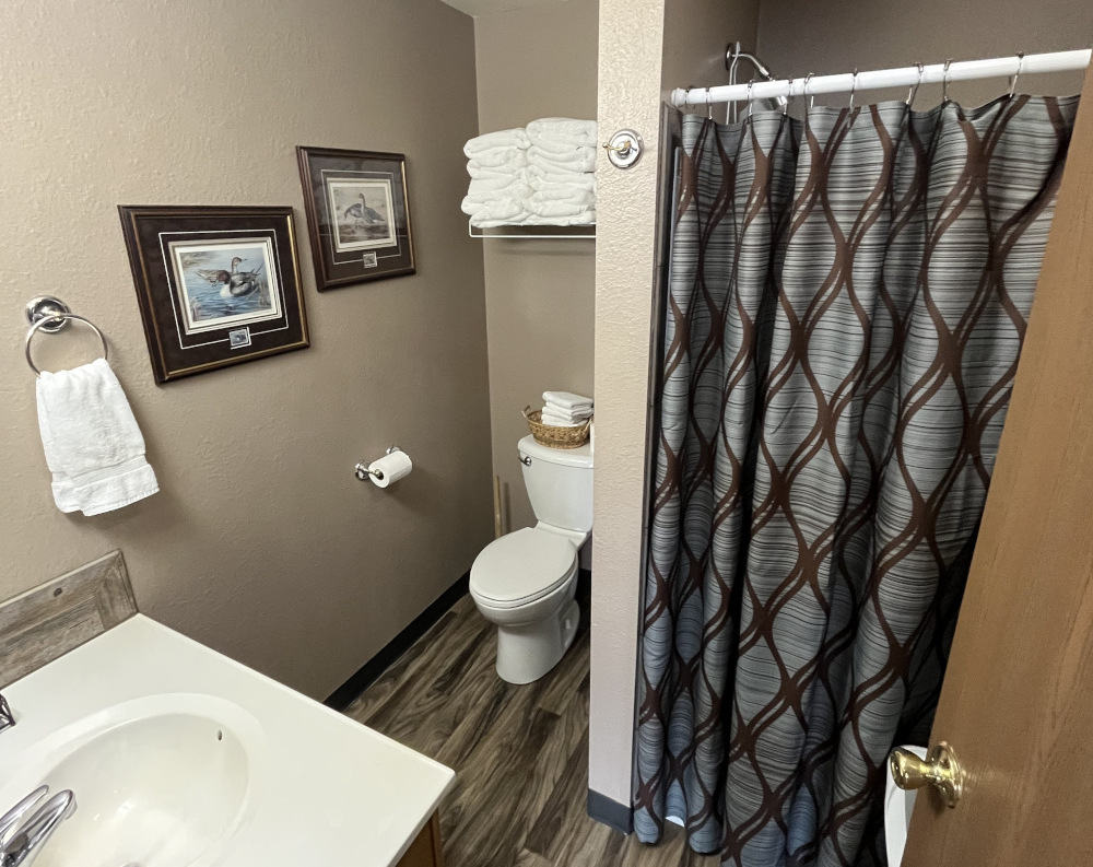 Pheasant Cove - Restroom
